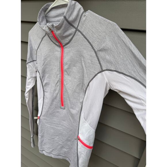 Lululemon Run size 8 Wild 1/2 Zip Long Sleeve Top - Wee Stripe White Fossil RARE - Picture 12 of 16